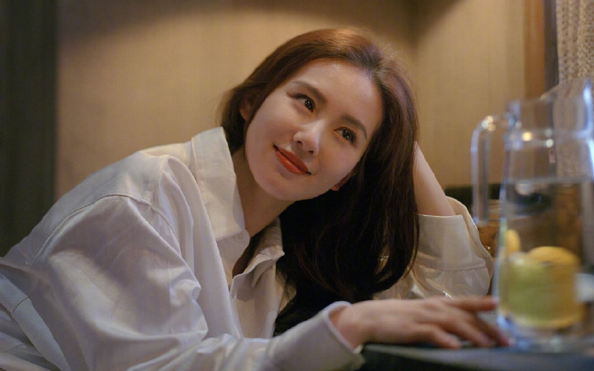 跨越半球的胜利回响，当深圳的三分雨遇上欧文的华丽之舞