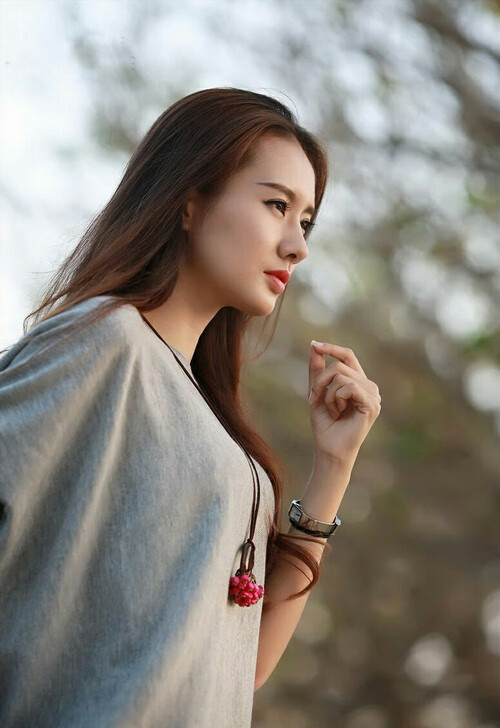 天使之翼与钢铁洪流，当迪马利亚在终末防线上起舞