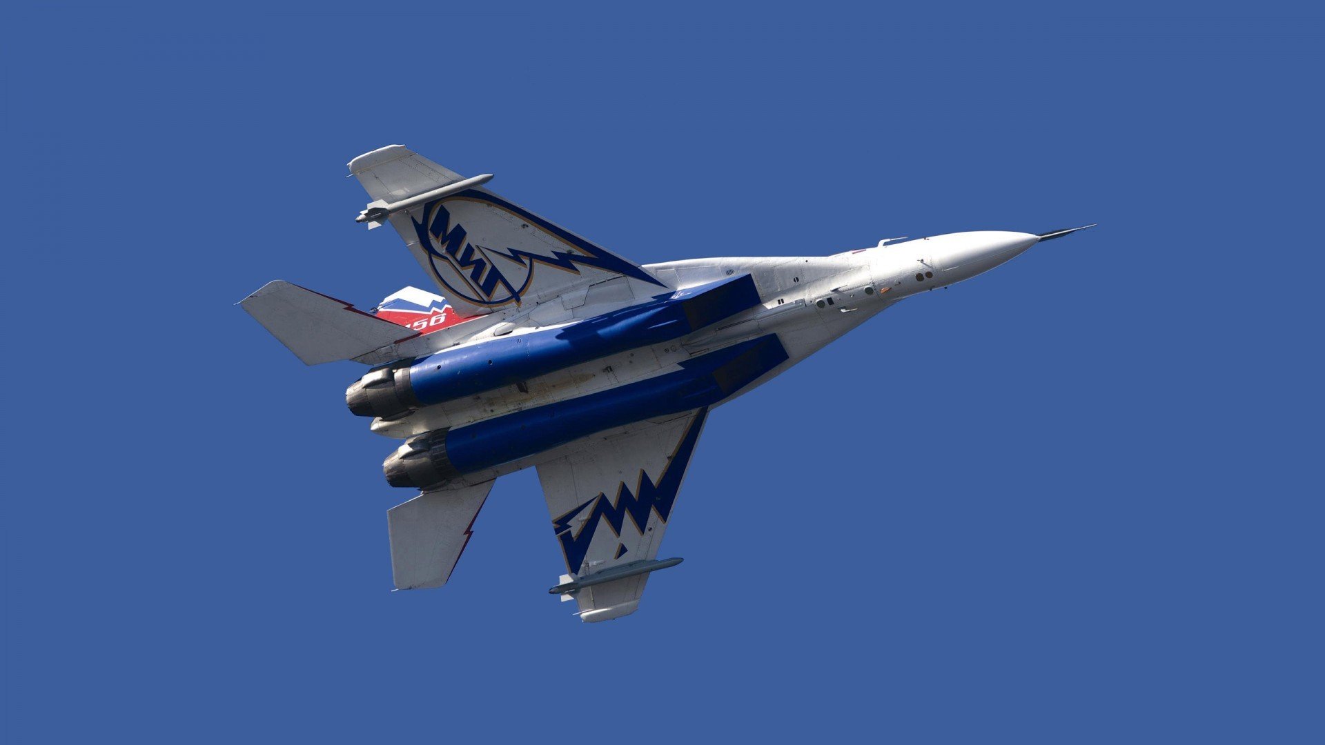 迟来的点球，一位左后卫的终场绝杀与和解