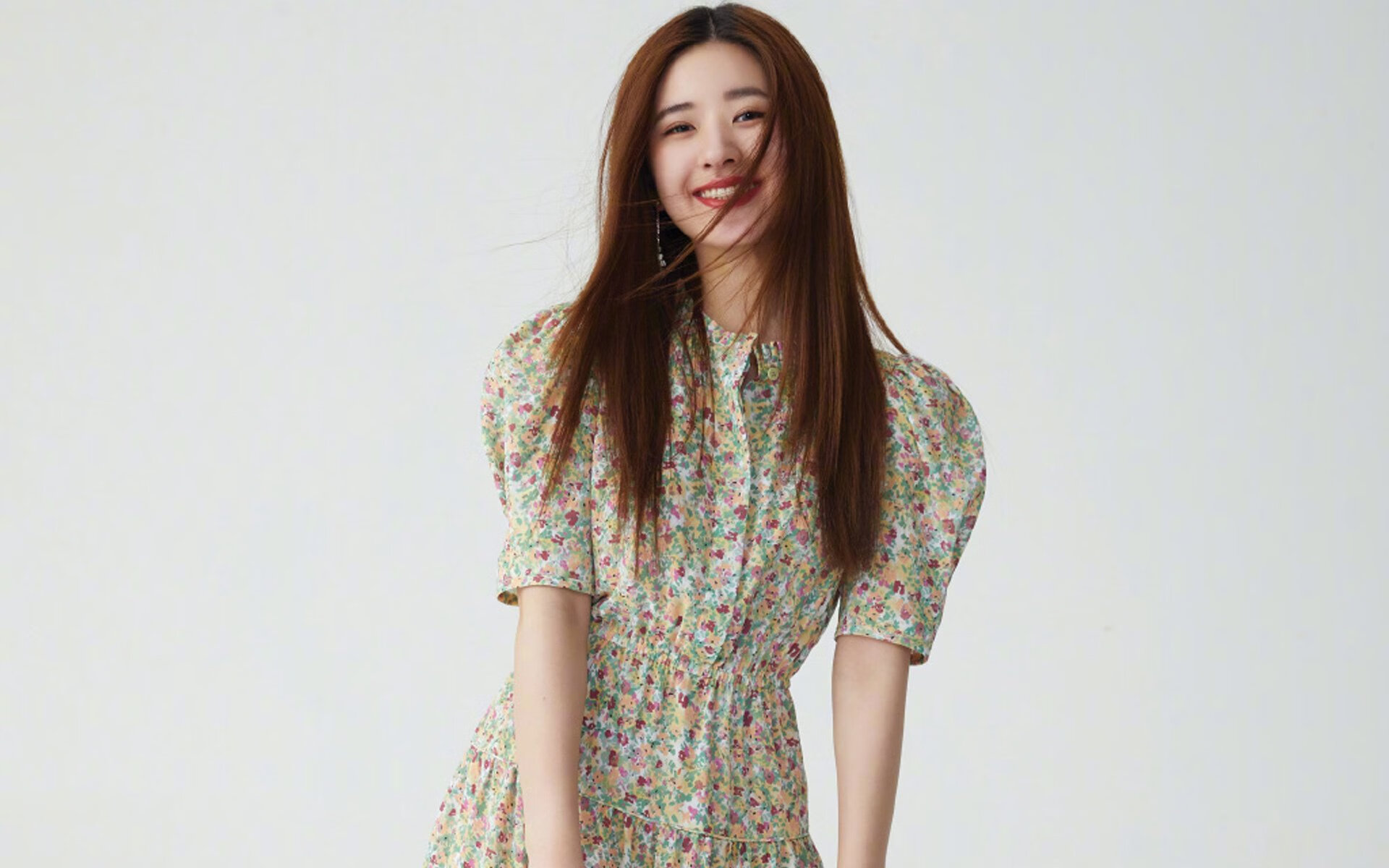 阿什拉夫一传一射导演逆转,当巨星价值照亮温布利