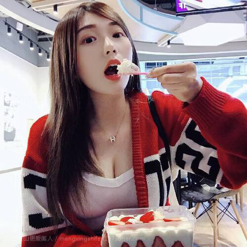 非常精彩，充满了戏剧张力。关键词唯一性意味着这场比赛的结果、过程和英雄人物都是不可复制的，是足球史上一个独特的如果变成了现实。以下是为您构思的文章